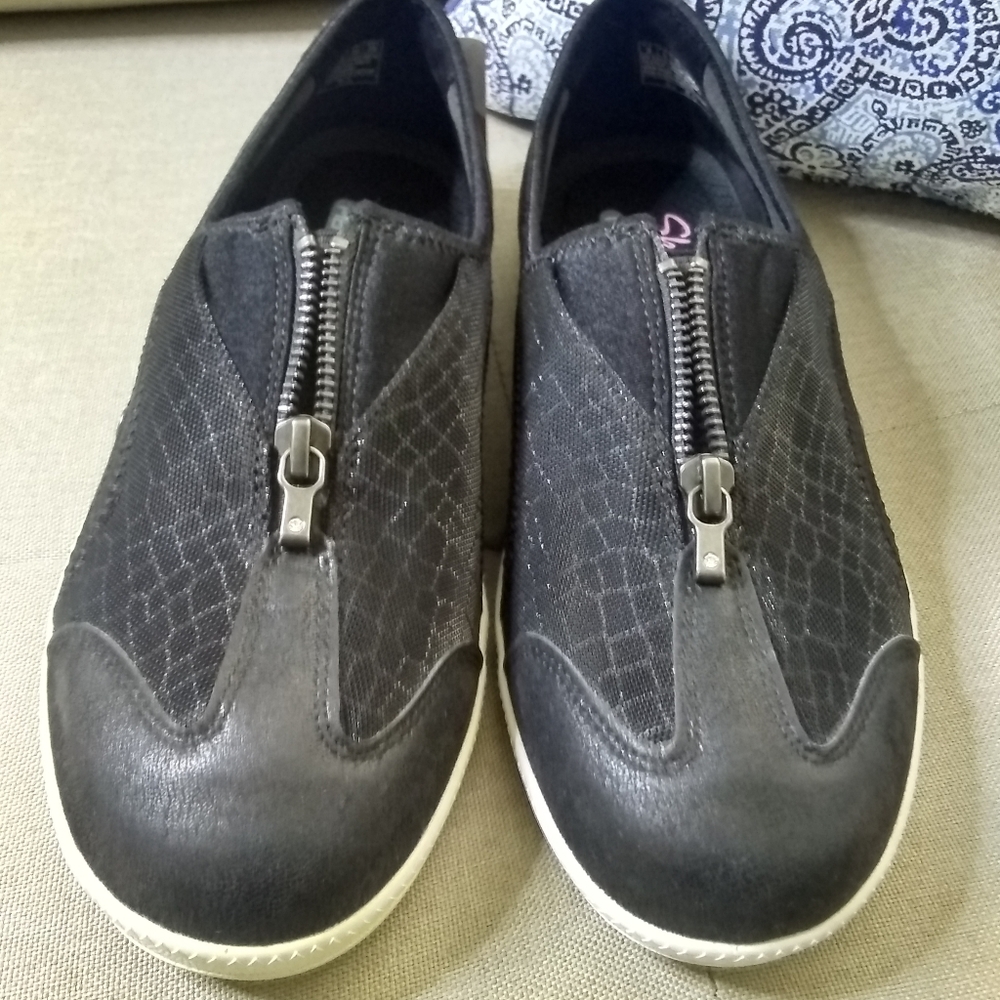 Skechers Madison AVE-City MUZE shoes black NWOT - Picture 2 of 12